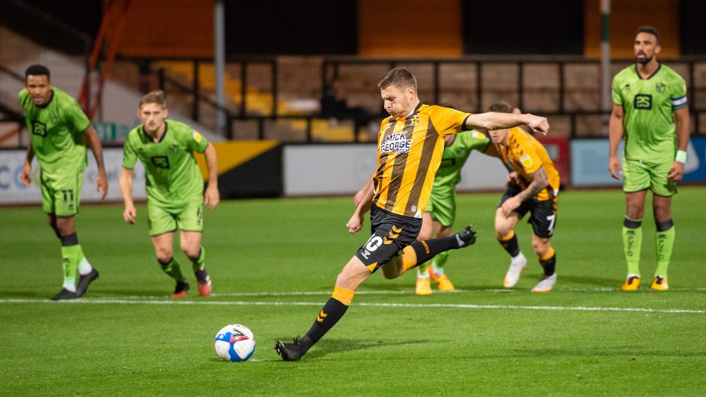 Митов и Кембридж с нова победа