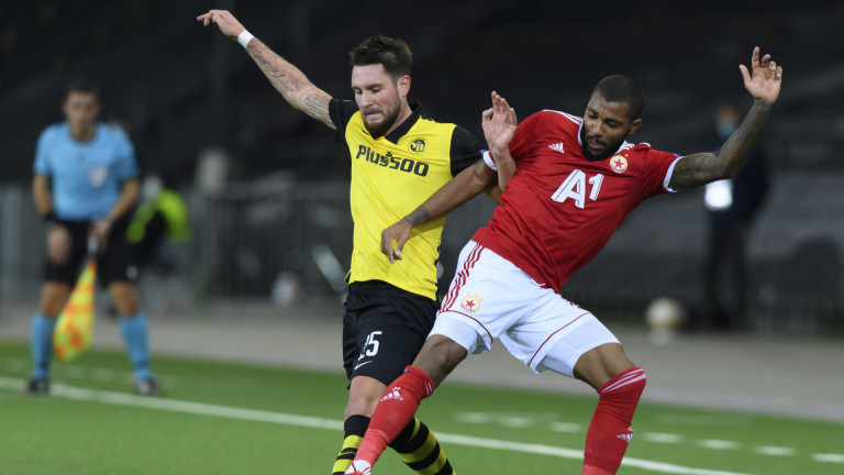 Стартовите състави на ЦСКА и Йънг Бойс