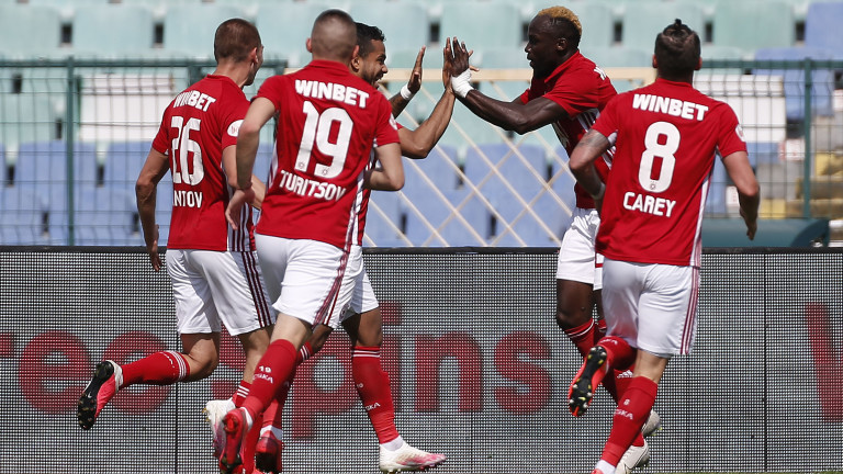 Нов инфарктен успех за ЦСКА в края, „армейците“ оглавиха efbet Лига width=