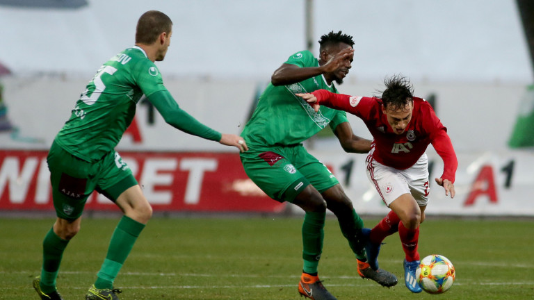 Берое показа видео от спорните моменти с ЦСКА и защити Херо