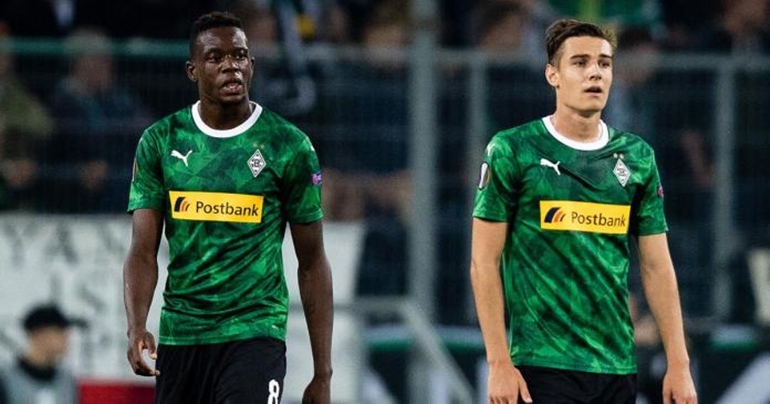 Байерн се прицели в две от звездите на Гладбах