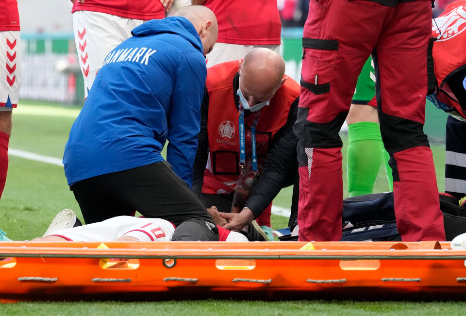 Maчът Дания-Финландия ще се доиграе в 21.30 часа