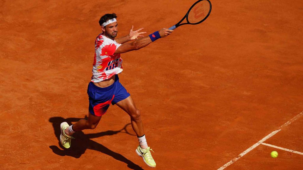 Григор е на крачка от победата – 6:3 във втория сет