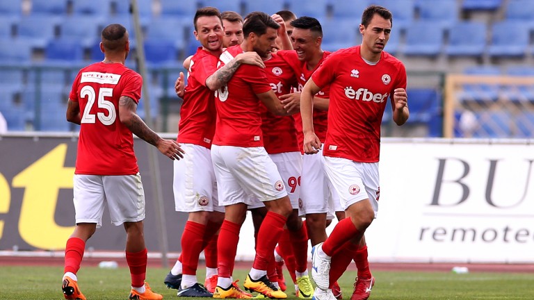 ЦСКА 1948 се раздели с опитен защитник