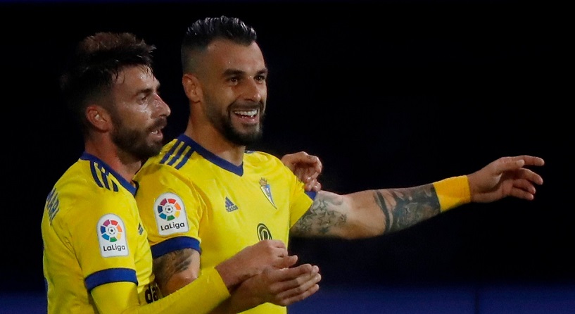 Кадис продължава със силните гостувания, взе скалпа и на Ейбар