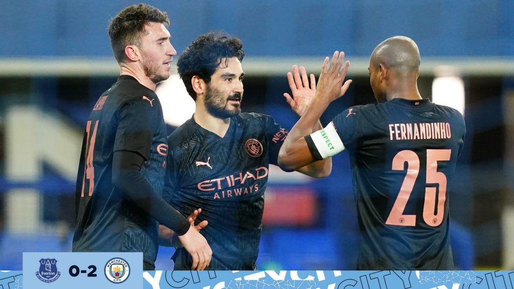 Ман Сити продължава да мечтае за четири трофея