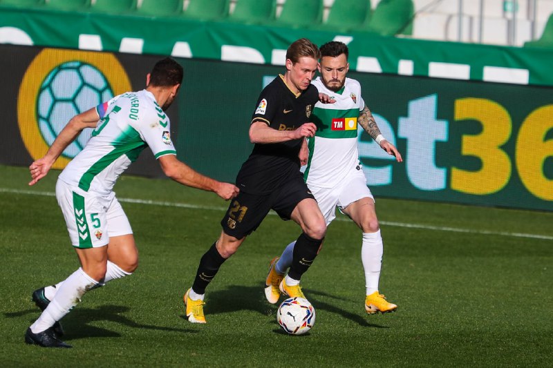 Барселона без Меси се справи с Елче и се върна в топ 3