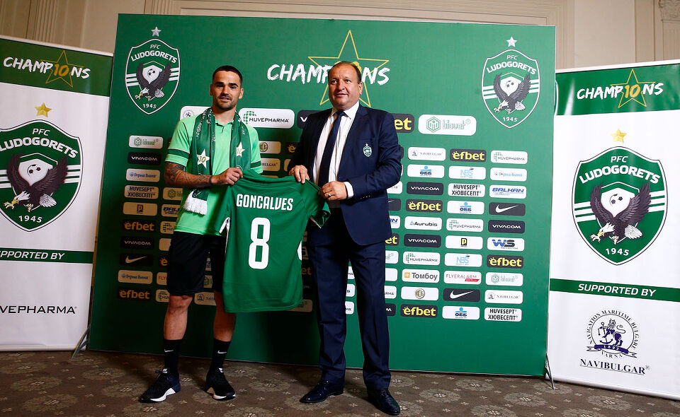 Гонсалвеш: Желанието ми е да съм част от един шампионски отбор