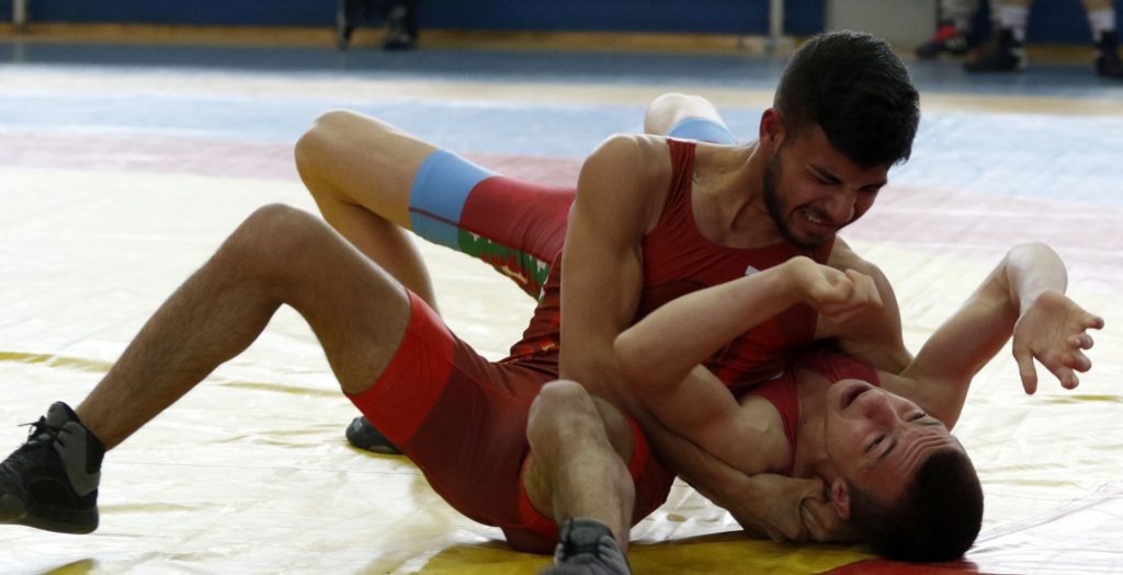 Куп интригуващи финали при класиците