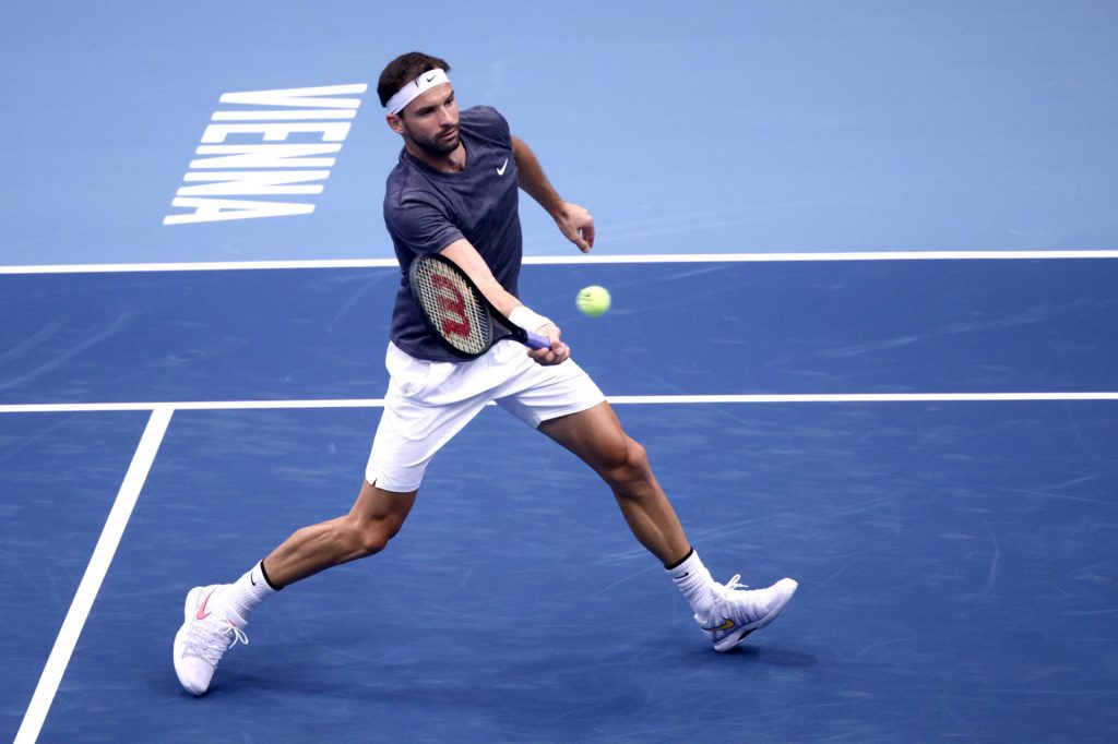 Фантастичен Григор обърна Циципас и е на 1/4-финал във Виена