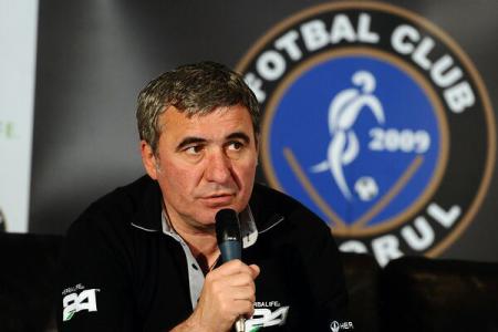 Отложиха мач в Румъния заради невалидни тестове за коронавирус width=