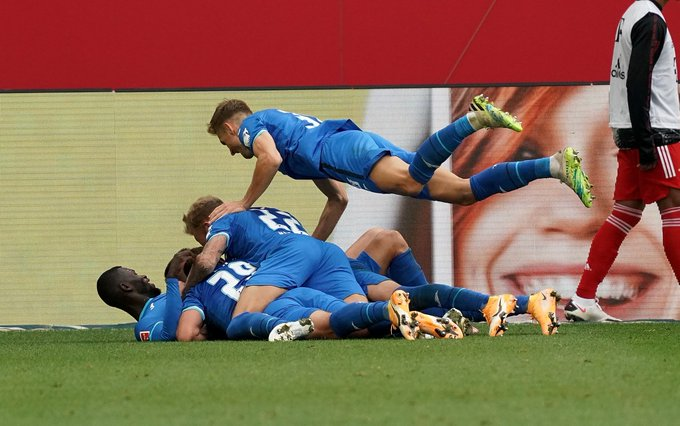 Трус в Бундеслигата – Хофе разгроми Байерн