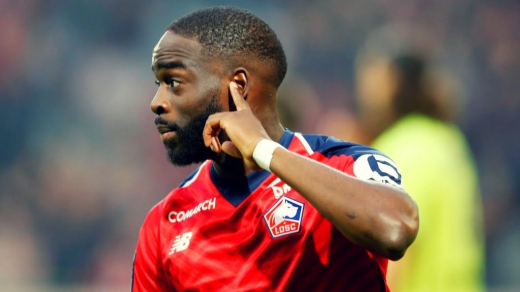 Ливърпул ще пазарува от френския шампион, прицели се в халф