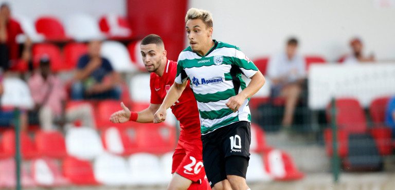 Сент Етиен се оглежда за Илиан Илиев