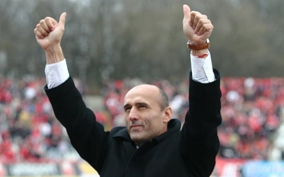 Йешич отговори на Васил Божков… за странните неща в ЦСКА