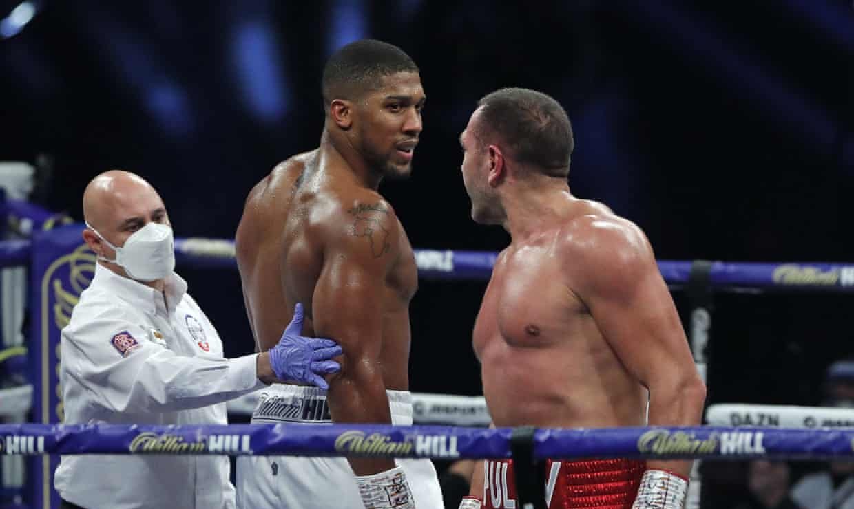 Кобрата твърди, че изкарал COVID-19 три седмици преди мача width=