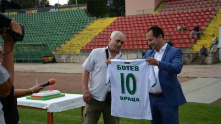 Кметът на Враца:”Сладка победа с 2:1 над ЦСКА София ще ме зарадва”