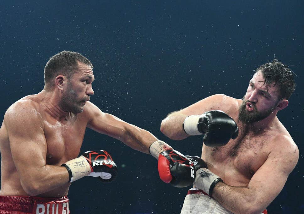 Кобрата със съвети за лечение на „комплексираност“, тренира тежко в планината (ВИДЕО)