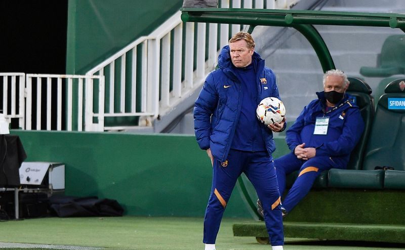 Роналд Куман вярва в шансовете на Барселона за титлата