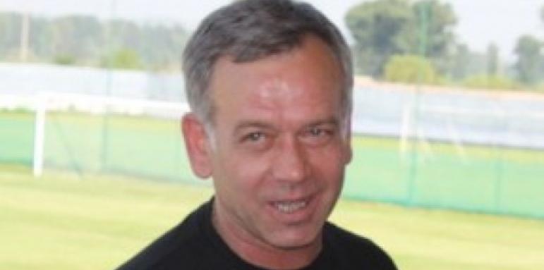 Костадинов:“Не мисля, че добрите времена у нас може да се върнат“ width=