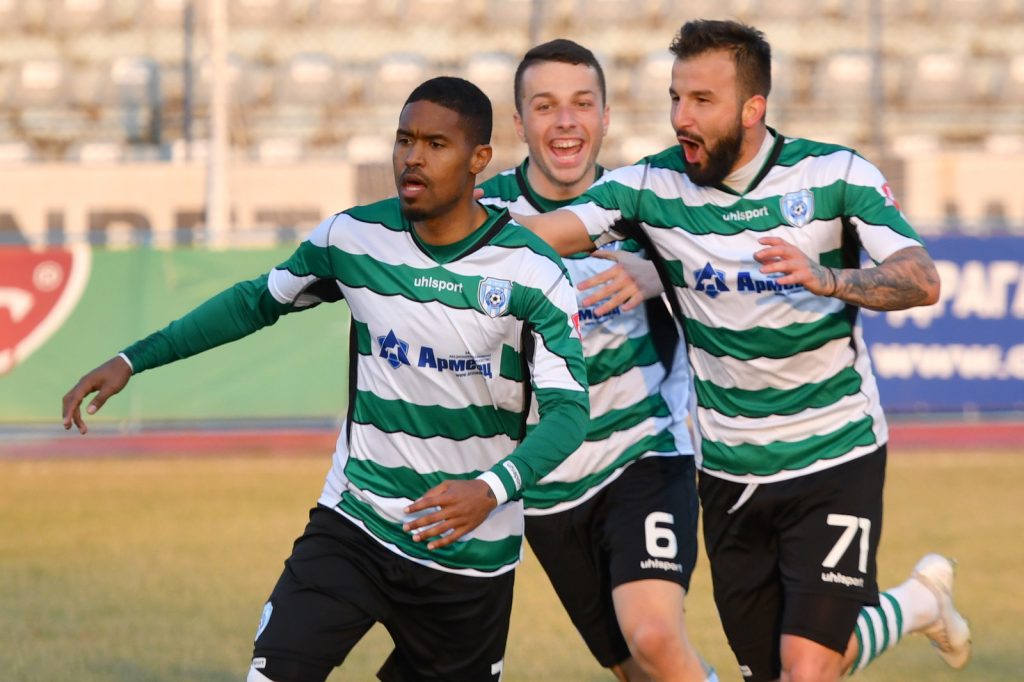 Черно море без двама основни играчи при визитата на Берое