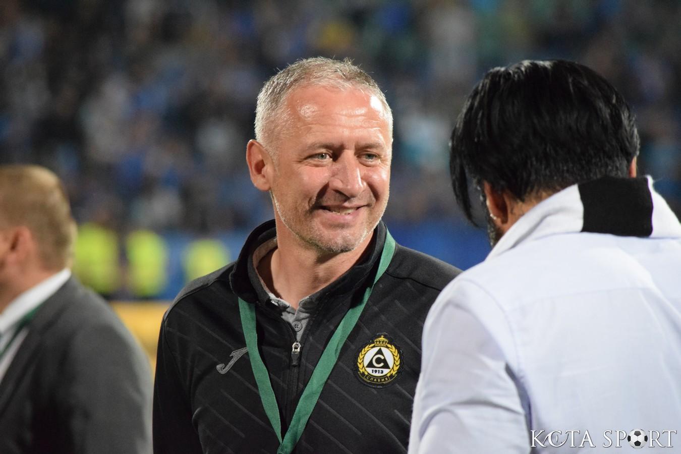 Кушев поема Славия с временен статут width=