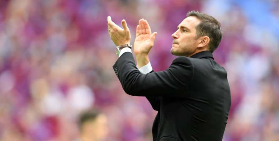 Челси без доста важни фигури в дербито с Ливърпул