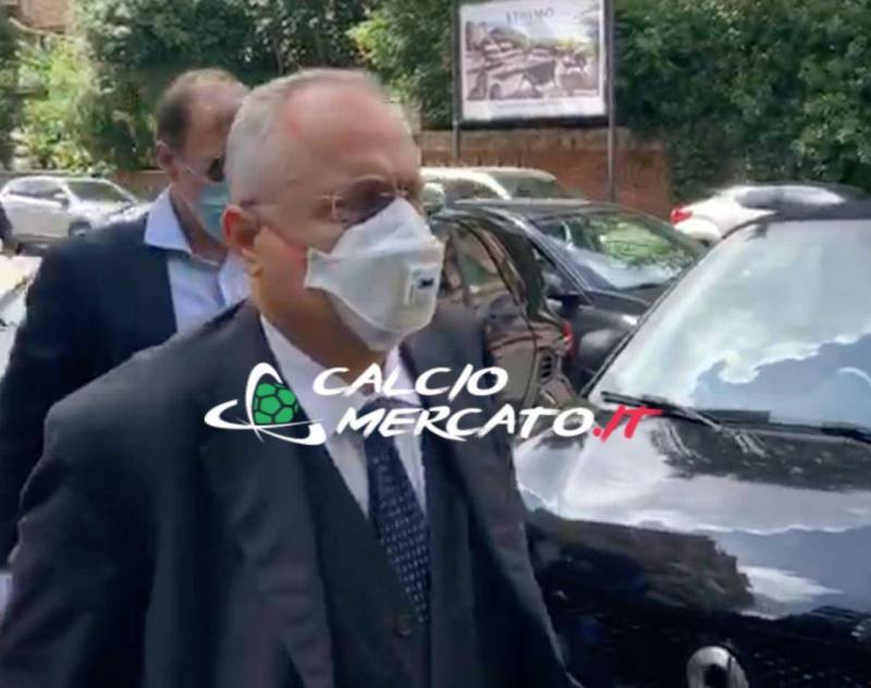 Прокурори подгониха Лацио, може да изхвърлят тима от Серия А width=