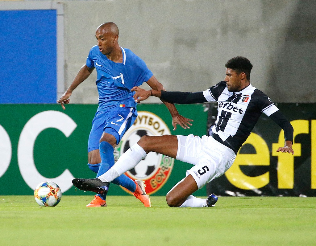 Безличен Левски остана без евровиза, катастрофира и срещу Локо