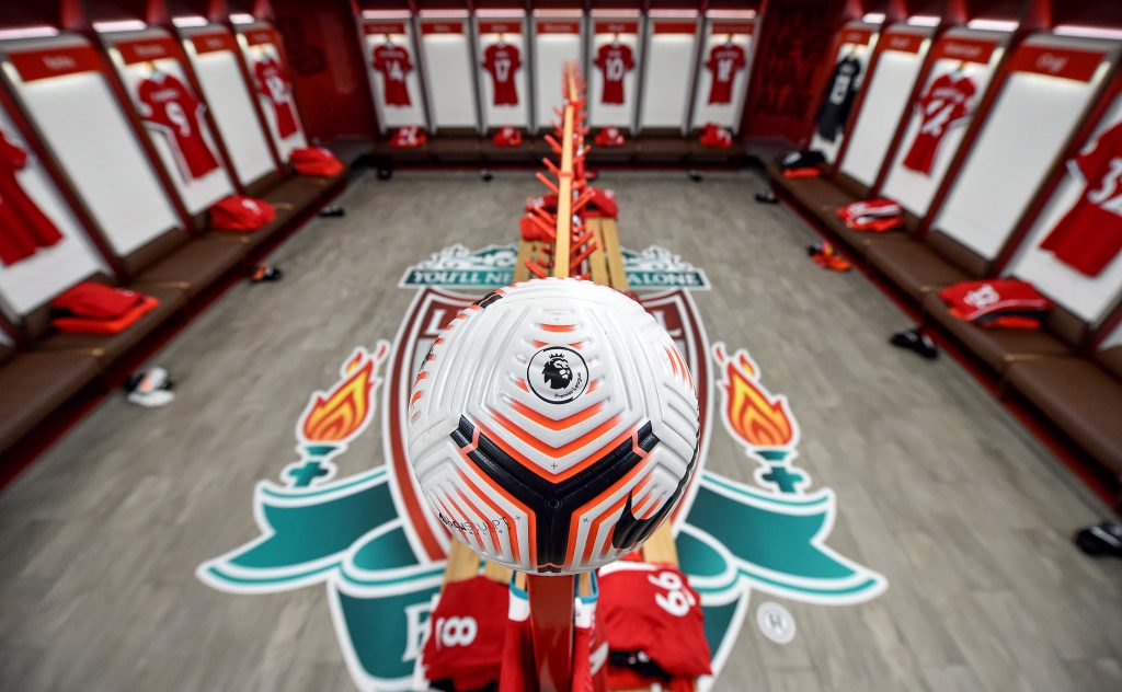 Ливърпул поема по дългия път към 20-а титла (СЪСТАВИ)