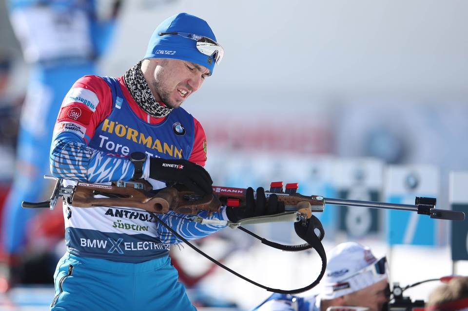 Логинов над всички в спринта в Оберхоф