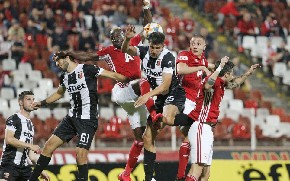 Локомотив Пловдив не прие молбата на ЦСКА за отлагане на мача