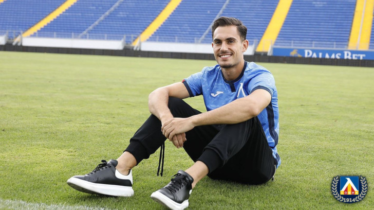 Матео Стаматов смени клубната си принадлежност