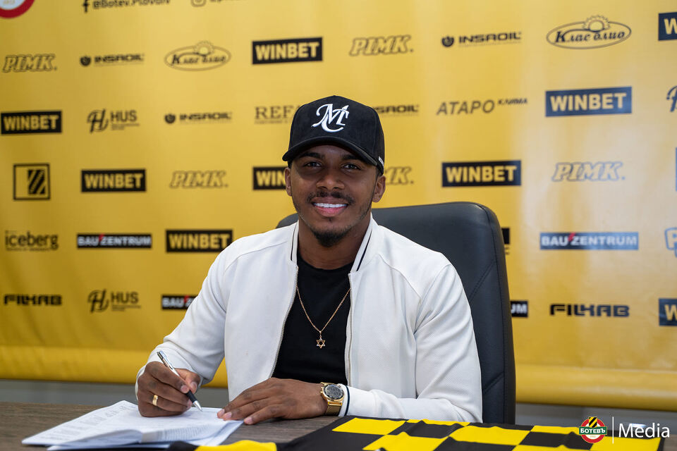 Ново попълнение на Ботев изпревари звездите на Лудогорец и ЦСКА