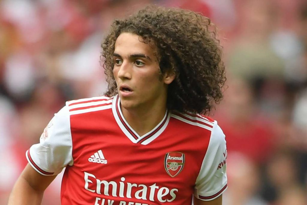 Матео Гуендузи може да напусне Арсенал в посока Барселона или ПСЖ
