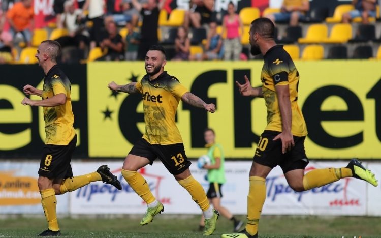 В Перник отново мечтаят, класата на Миньор е неоспорима