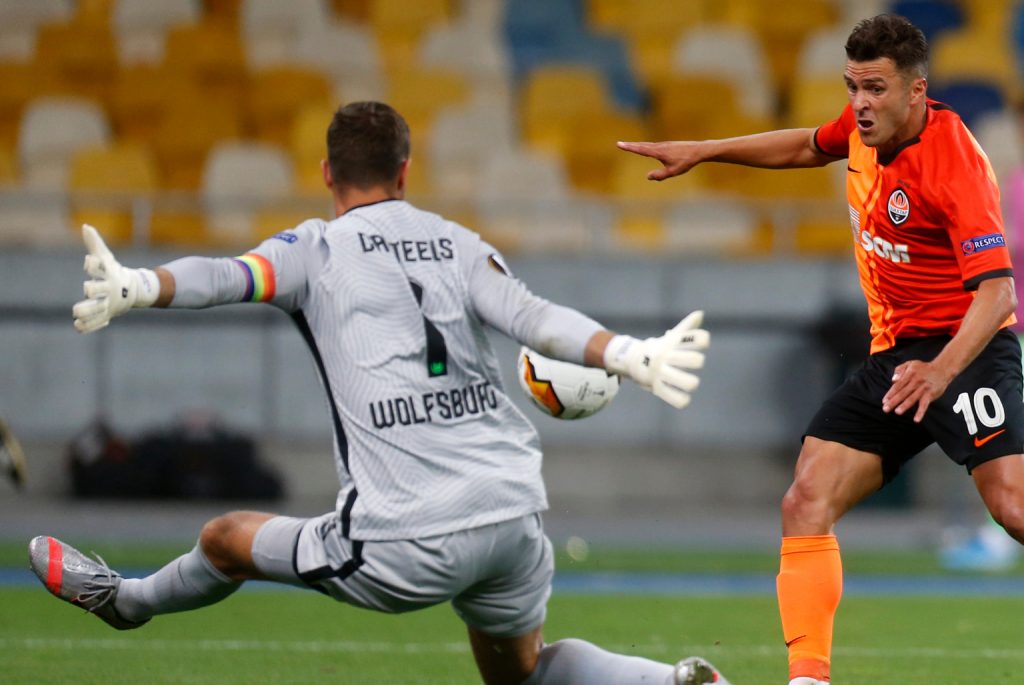 Любимец на “Армията” прати Шахтьор на 1/4-финал в Лига Европа