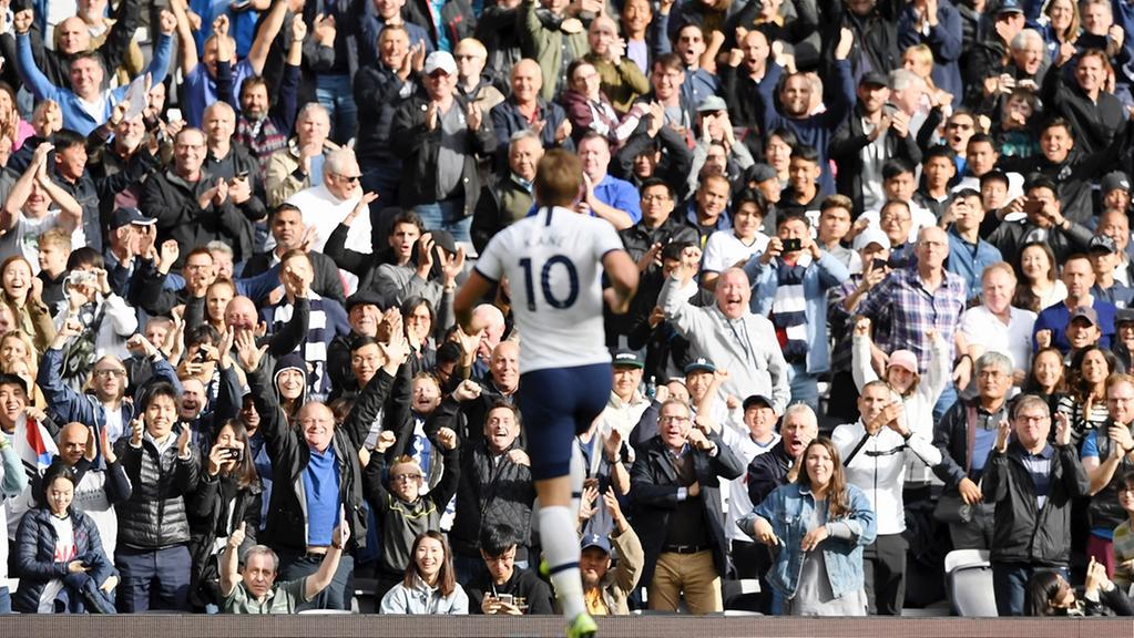 Феновете на Тотнъм влизат в управлението на клуба width=