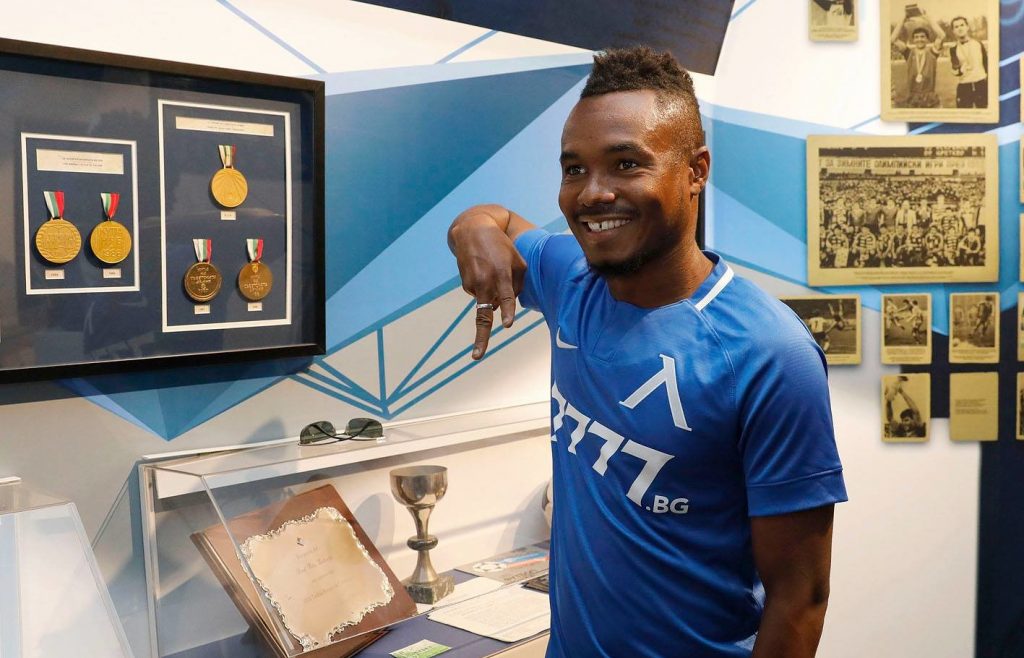 В Левски опитват да разсрочат плащанията си към Насиру Мохамед