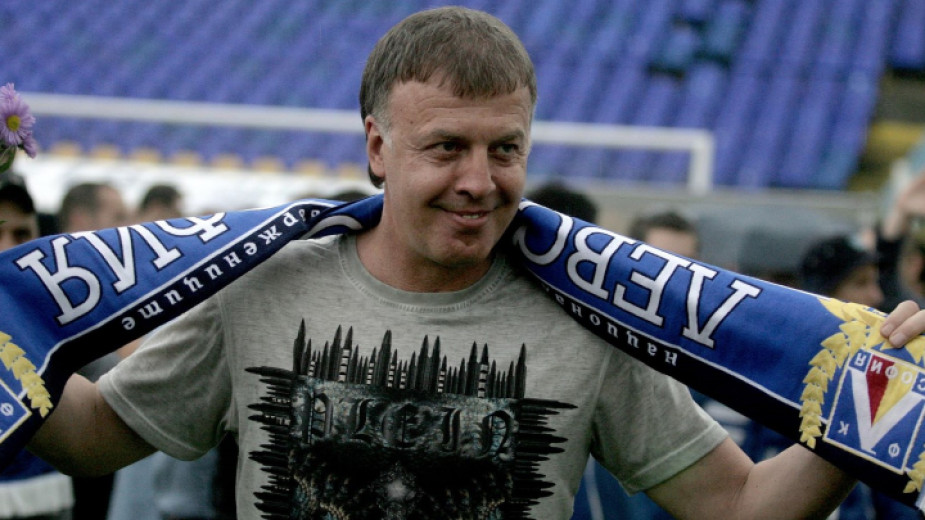 Сираков: 250-300 играчи са минали през Левски за последните 12 години width=