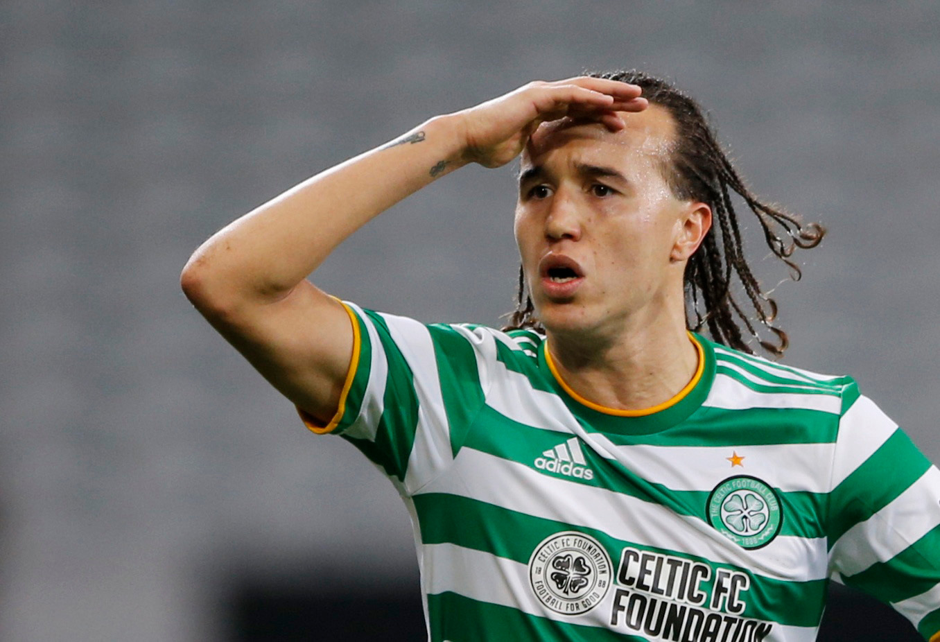 Mилан прати ненужен защитник в Русия width=