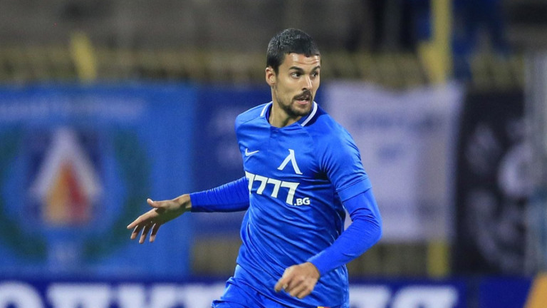 ФИФА ще проверява плащанията на Левски за Нуно Рейш width=