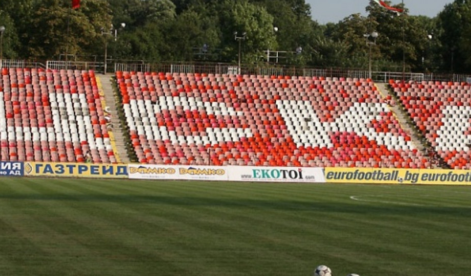 Отлагат мачовете от efbet Лига