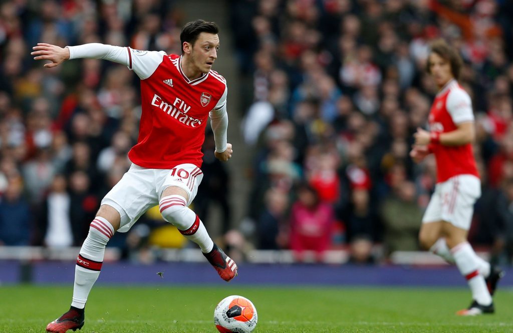 Бивша звезда на Реал Мадрид и Арсенал се отказа от футбола