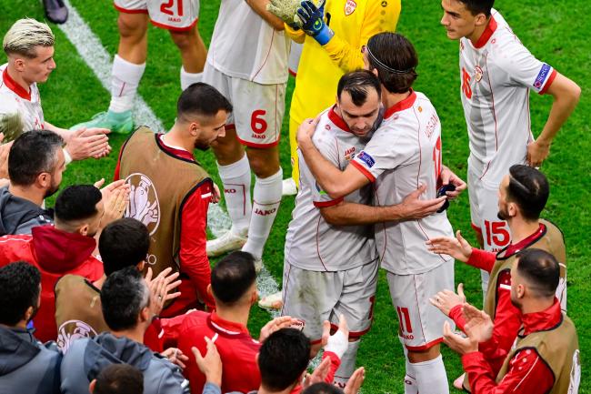 Eмоционално сбогуване с Горан Пандев