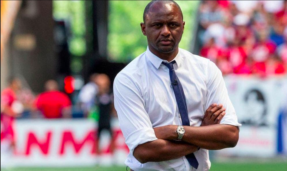 Френска легенда поема Кристъл Палас