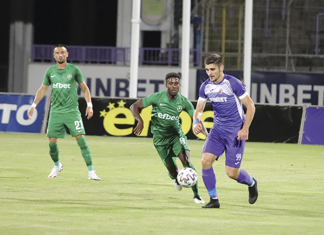 Боруков се върна в Етър width=