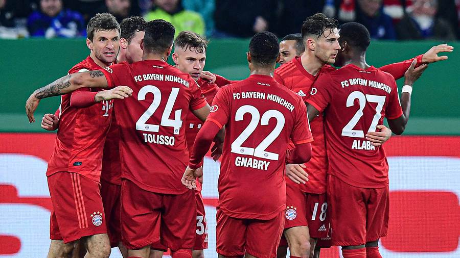 Байерн се справи с Шалке и е на 1/2-финалите за Купата на Германия