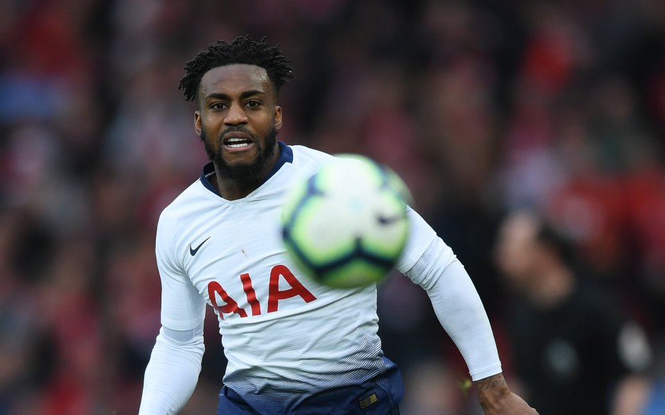 Английски национал пак проплака от расизъм