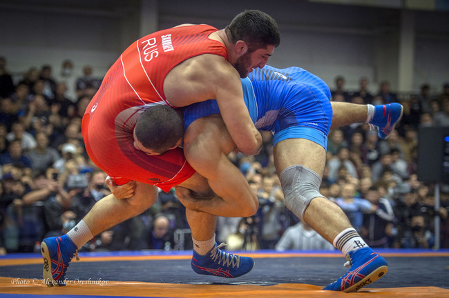 Дагестанецът Садулаев с пето злато в Русия, закани се за Белград width=